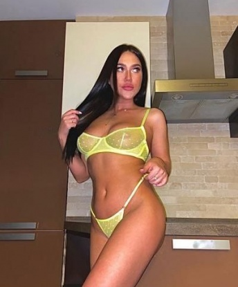 Я сделаю все, чтобы ты почувствовал себя особенным и удовлетворенным. 💋
Мои услуги включают классический секс, оральные ласки, эротический массаж и многое другое. Я знаю, как доставить удовольствие и исполнить твои самые сокровенные фантазии. 😉🔥
Мои клиенты говорят, что встречи со мной - настоящий рай на земле. Не веришь? Прочитай отзывы и убедись сам! 💫🌟
А самое главное, я настоящая красавица, фото соответствуют действительности. Обладая изящной фигурой и искусными руками, я умею использовать свои преимущества, чтобы сделать наше свидание по-настоящему незабываемым. 💕💃
Так что, если ты живешь в Москве или находишься в Москве, и хочешь испытать настоящее блаженство, не медли и свяжись со мной сейчас! Я жду тебя... 😘💌 Оля